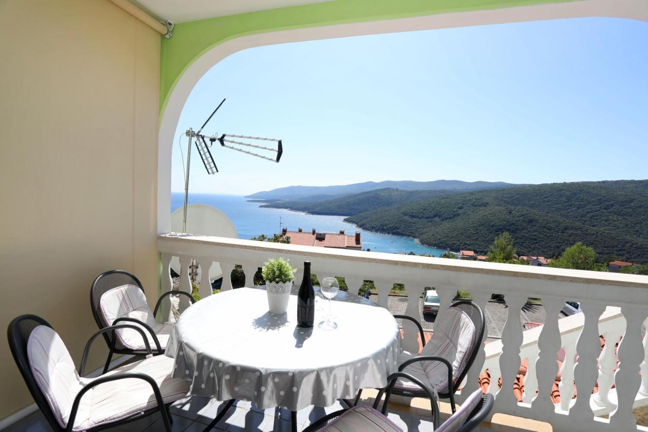 Greenhouse Family Apartments Рабац Екстериор снимка