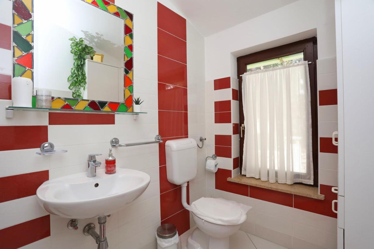 Greenhouse Family Apartments Рабац Екстериор снимка