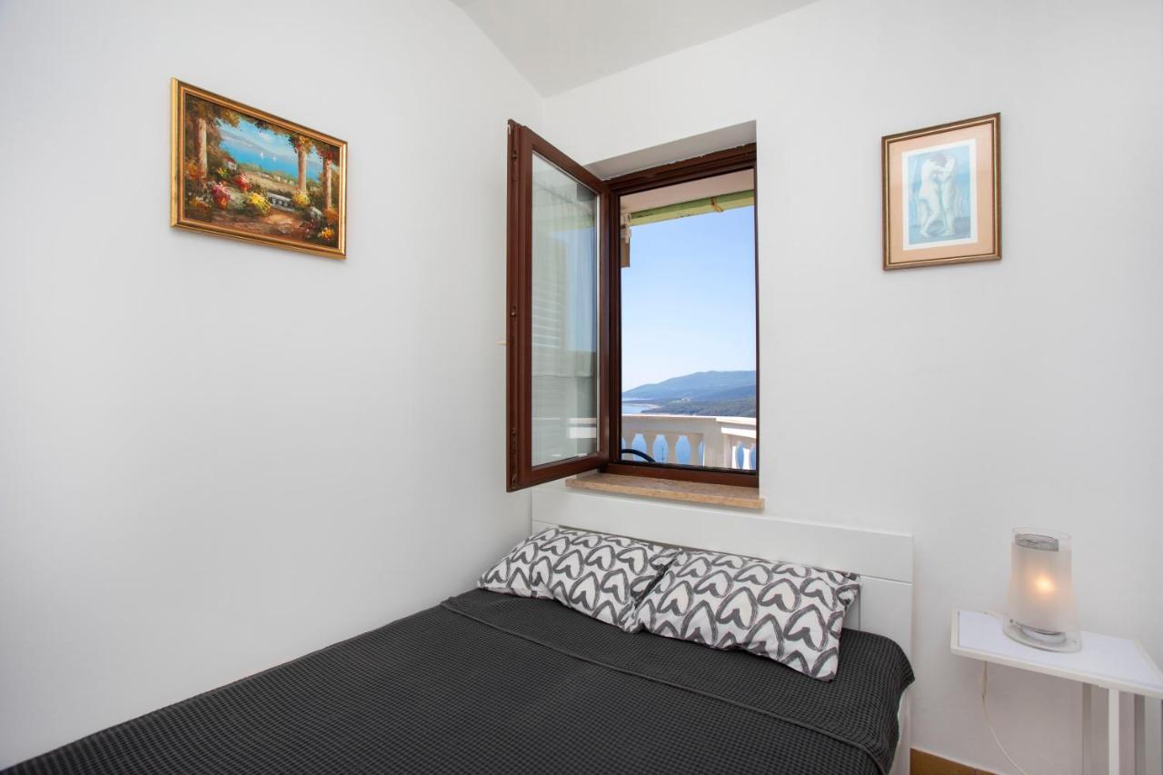 Greenhouse Family Apartments Рабац Екстериор снимка