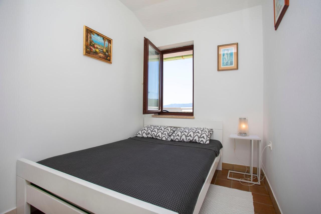Greenhouse Family Apartments Рабац Екстериор снимка