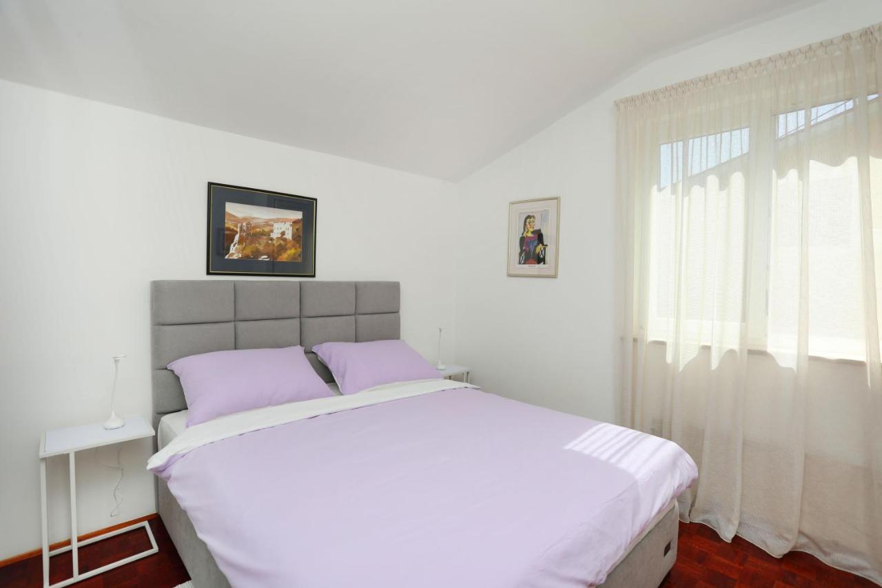 Greenhouse Family Apartments Рабац Екстериор снимка